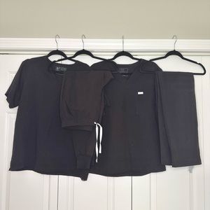 Men’s FIGS black scrub set bundle